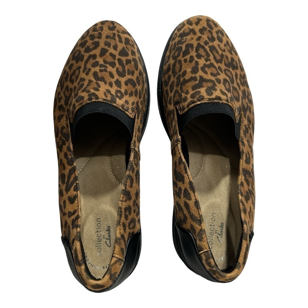 Clarks Sharon Dolly Leopard Print Suede Loafers Size: 8W - Picture 8 of 8